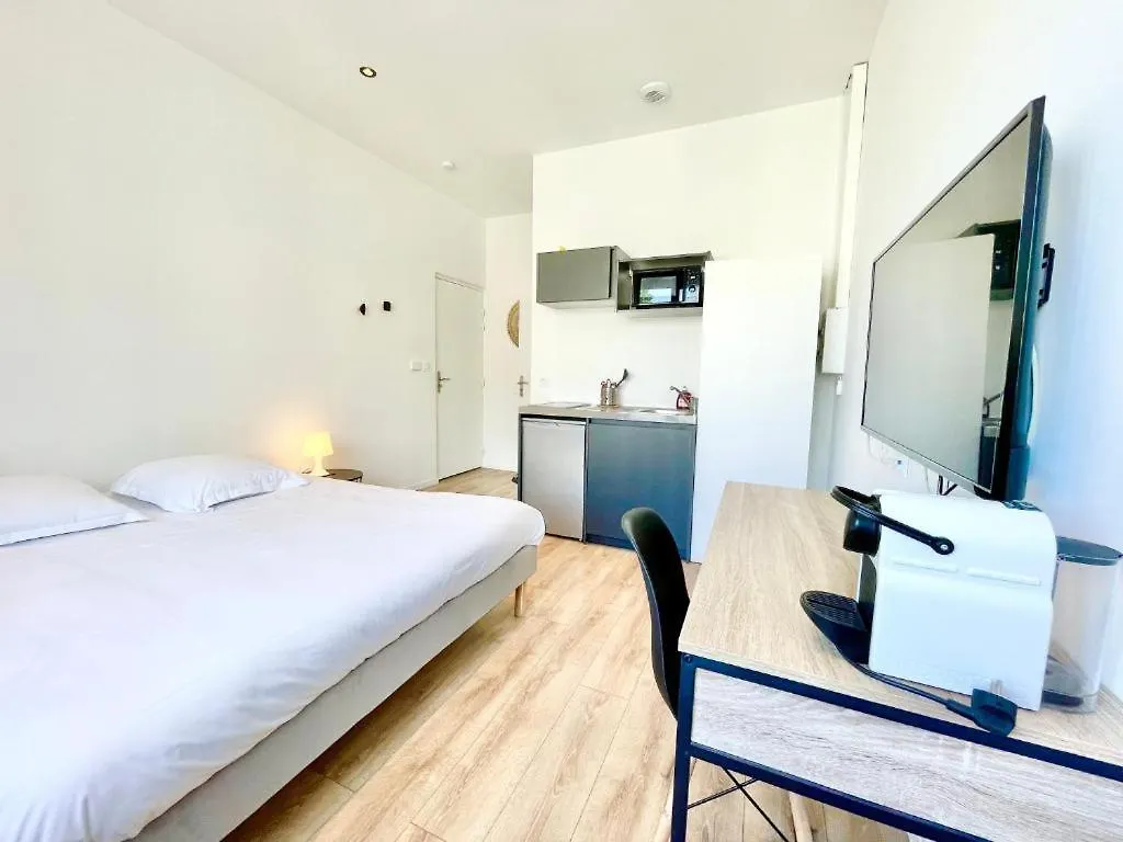 לוריין Residence Duguay - Centre Ville - Porte B - Appartements Tout Confort - Neuf - Nouveau 0*,  צרפת